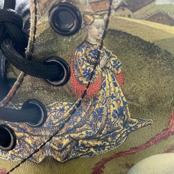 1460s Pascal Dr. Martens Rare St. George and the Dragon EUC - Picture 7 of 8